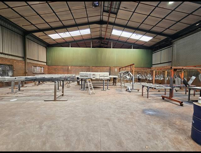 4,196M² FACTORY TO LET IN NORTH RIDING